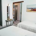 Hostel Votsalon House Καταστάρι