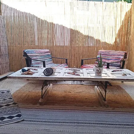 Votsalon House بيت شباب