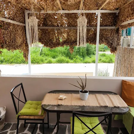 Hostel Votsalon House - 30 Meters From Alykes *