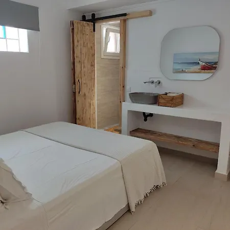 Hostel Votsalon House - 30 Meters From Alykes
