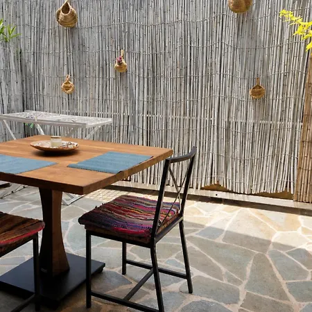 Votsalon House - 30 Meters From Alykes Hostel *