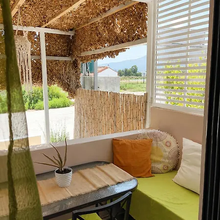Votsalon House - 30 Meters From Alykes