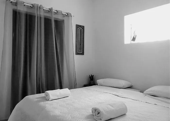 Votsalon House *