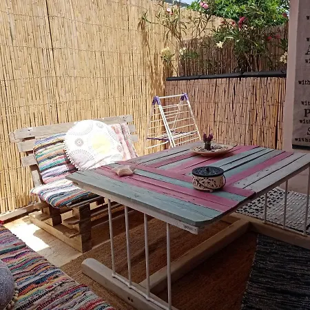 Hostel Votsalon House - 30 Meters From Alykes Katastarion