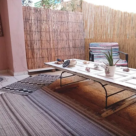 Votsalon House * Katasztári