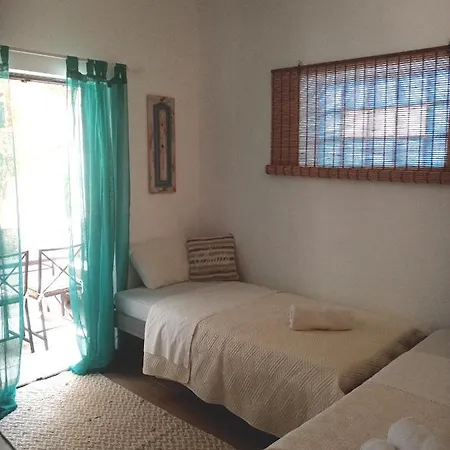 Votsalon House Hostel Katasztári